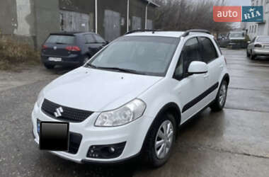 Внедорожник / Кроссовер Suzuki SX4 2012 в Новомосковске