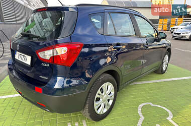 Внедорожник / Кроссовер Suzuki SX4 2017 в 