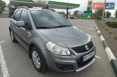 Позашляховик / Кросовер Suzuki SX4 2014 в Хмельницькому