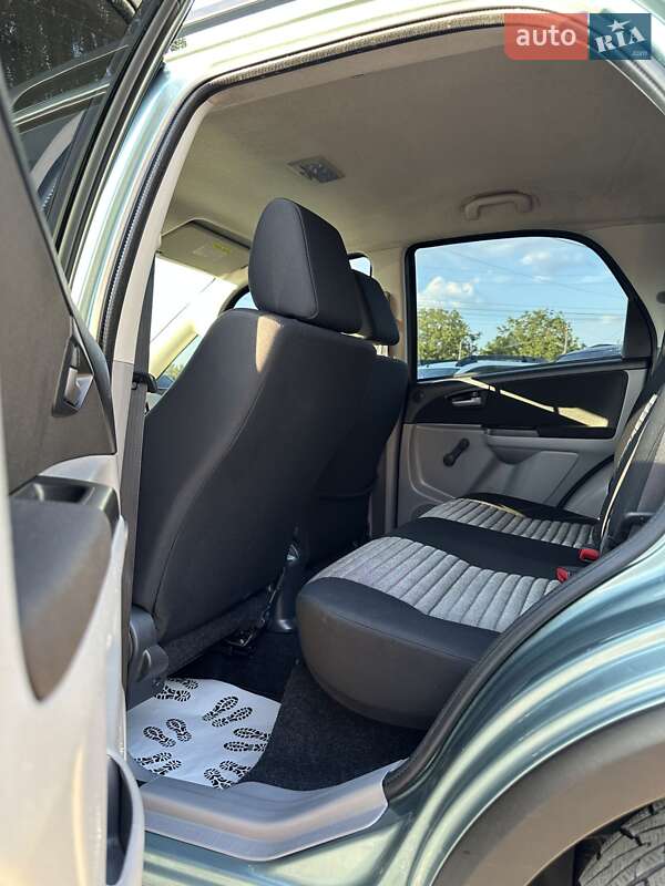 Внедорожник / Кроссовер Suzuki SX4 2012 в Смеле
