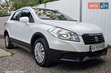 Позашляховик / Кросовер Suzuki SX4 2016 в Харкові