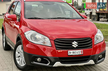 Внедорожник / Кроссовер Suzuki SX4 2015 в Житомире