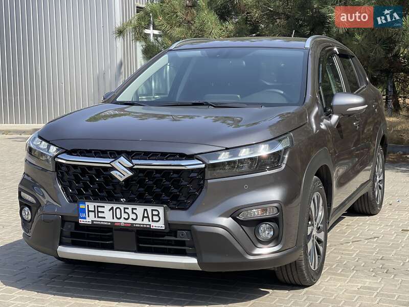 Suzuki SX4 2023
