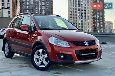 Внедорожник / Кроссовер Suzuki SX4 2010 в Киеве