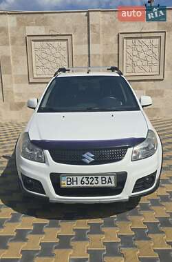 Внедорожник / Кроссовер Suzuki SX4 2013 в 