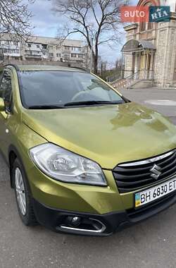 Внедорожник / Кроссовер Suzuki SX4 2014 в Измаиле