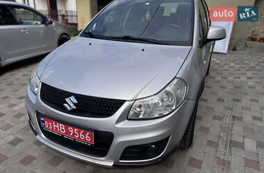 Внедорожник / Кроссовер Suzuki SX4 2011 в Тернополе