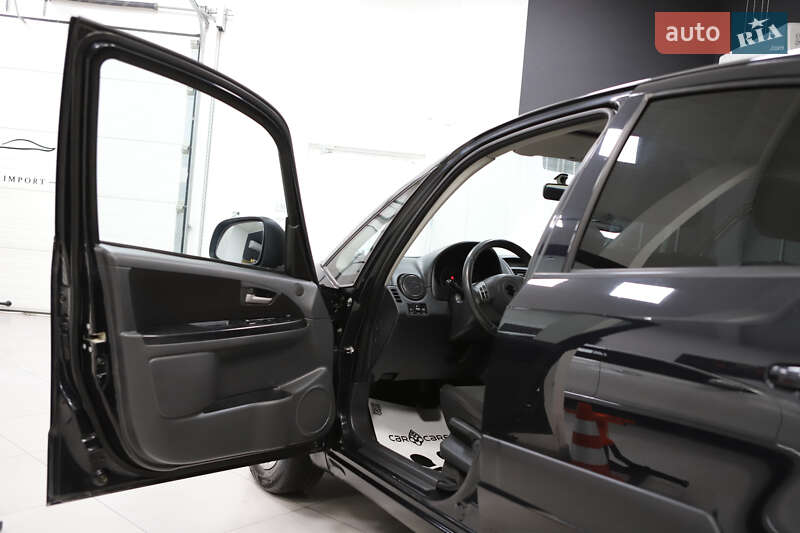 Седан Suzuki SX4 2008 в Дрогобичі фото 44 Седан Suzuki SX4 2008 в Дрогобичі