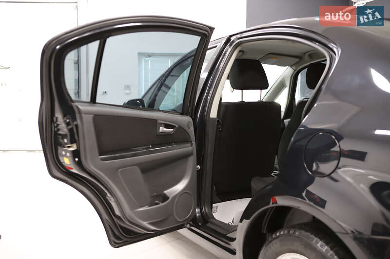 Седан Suzuki SX4 2008 в Дрогобичі фото 65 Седан Suzuki SX4 2008 в Дрогобичі