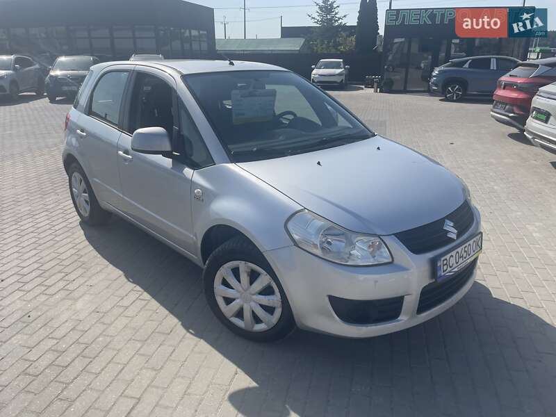 Хэтчбек Suzuki SX4 2007 в Львове