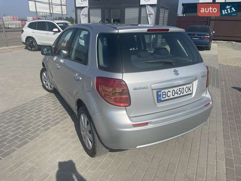 Хэтчбек Suzuki SX4 2007 в Львове