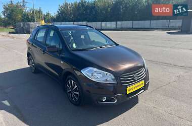 Внедорожник / Кроссовер Suzuki SX4 2014 в Полтаве