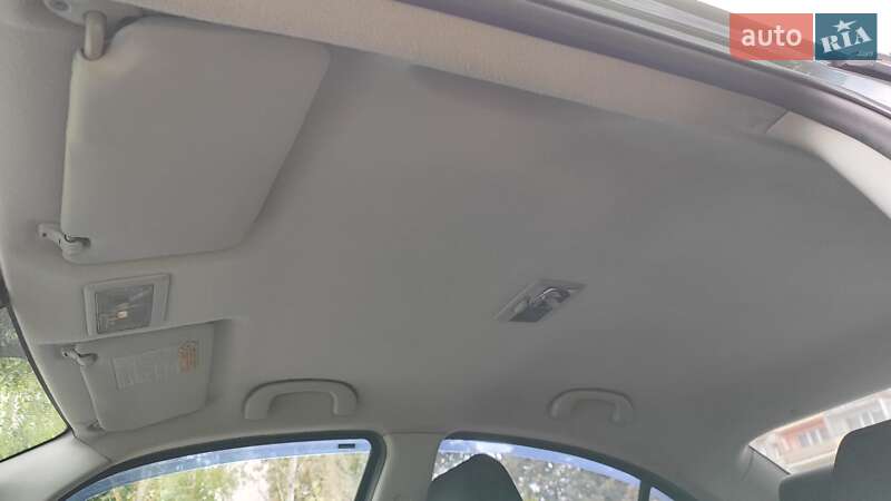 Седан Suzuki SX4 2008 в Львові