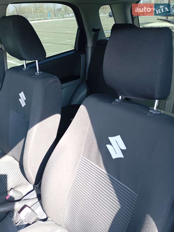 Хэтчбек Suzuki SX4 2007 в Киеве