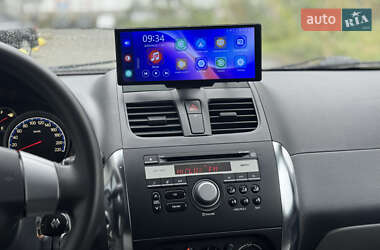 Внедорожник / Кроссовер Suzuki SX4 2012 в 