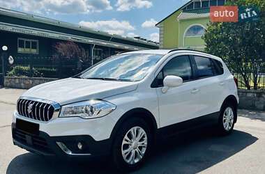 Позашляховик / Кросовер Suzuki SX4 2020 в Києві