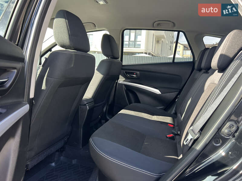 Внедорожник / Кроссовер Suzuki SX4 2017 в Ужгороде фото 35 Внедорожник / Кроссовер Suzuki SX4 2017 в Ужгороде