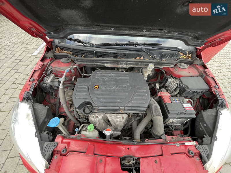 Внедорожник / Кроссовер Suzuki SX4 2016 в Львове