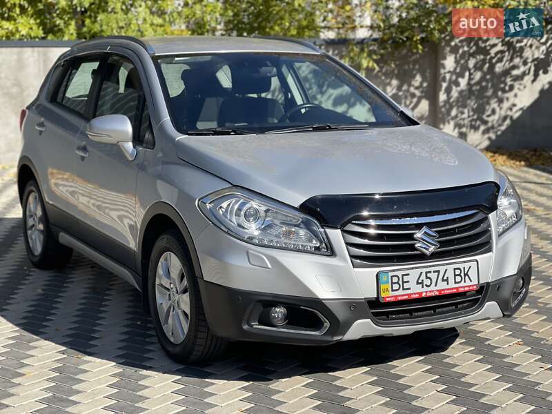 Позашляховик / Кросовер Suzuki SX4 2014 в Миколаєві
