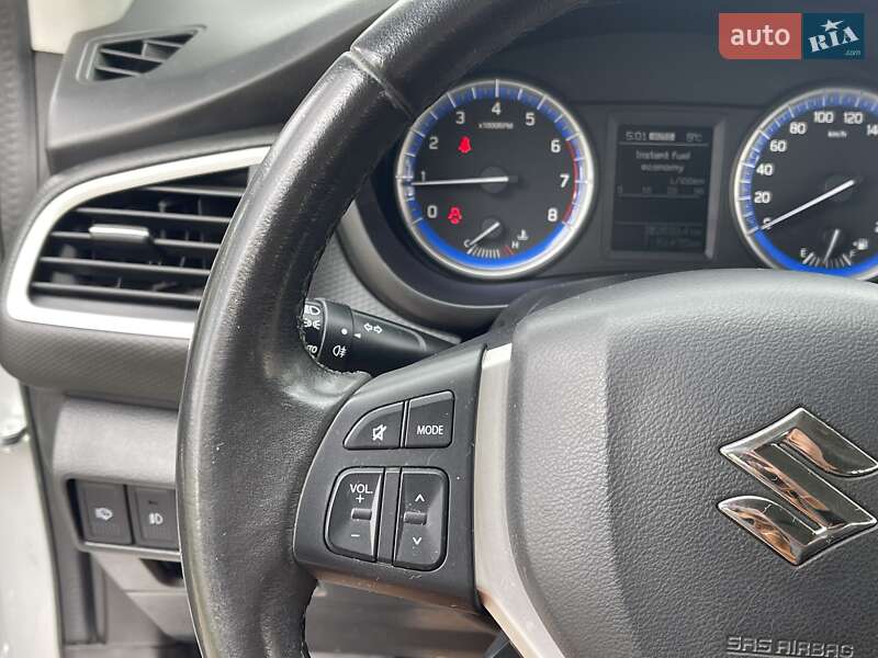 Позашляховик / Кросовер Suzuki SX4 2014 в Миколаєві