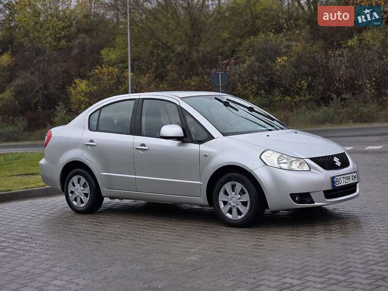 Седан Suzuki SX4 2009 в Тернополе