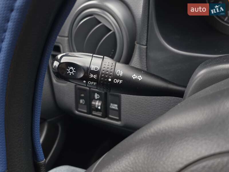 Седан Suzuki SX4 2009 в Тернополе