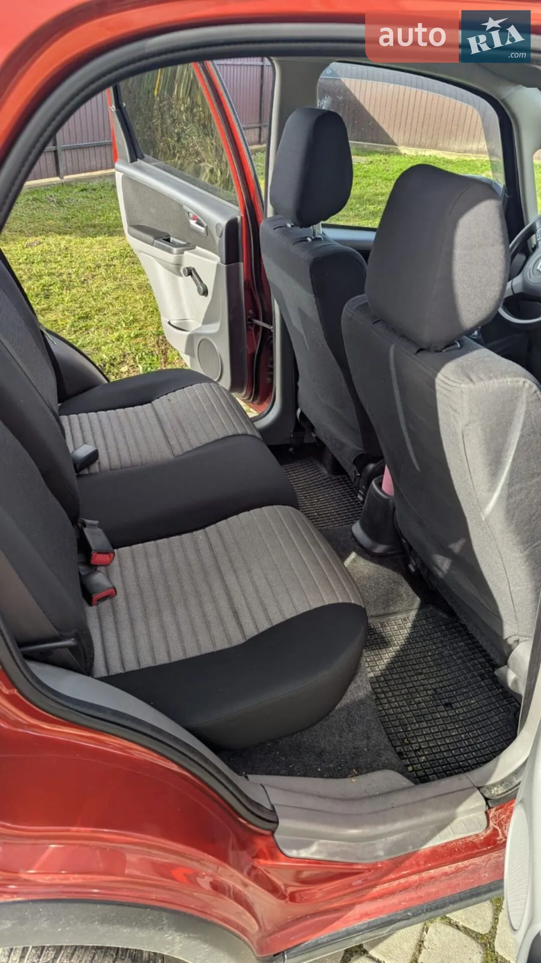 2012 Suzuki SX4 - мініатюра 25