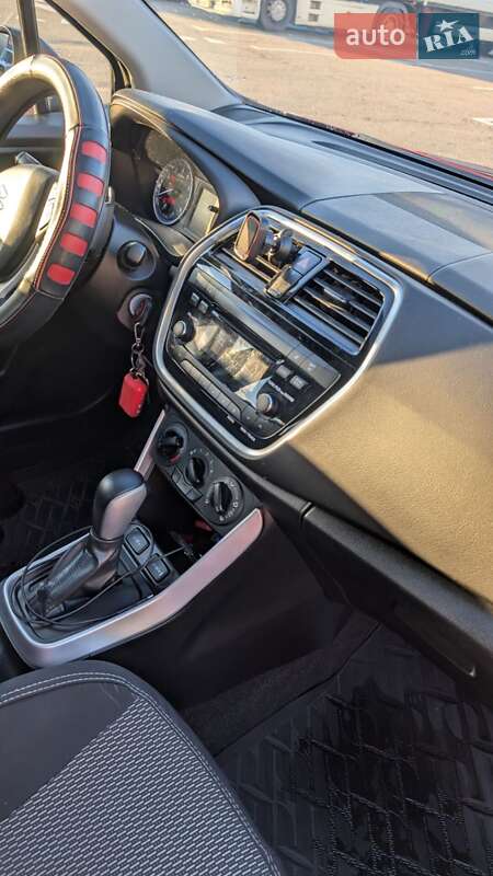 Внедорожник / Кроссовер Suzuki SX4 2021 в Киеве