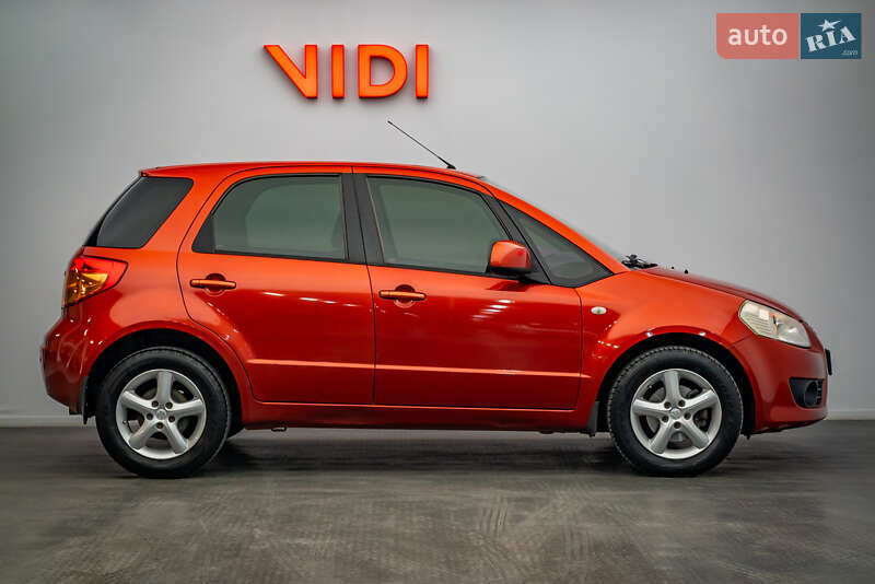 Хэтчбек Suzuki SX4 2008 в Киеве