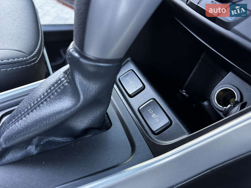 Внедорожник / Кроссовер Suzuki SX4 2017 в Киеве