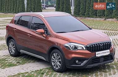 Позашляховик / Кросовер Suzuki SX4 2019 в Харкові