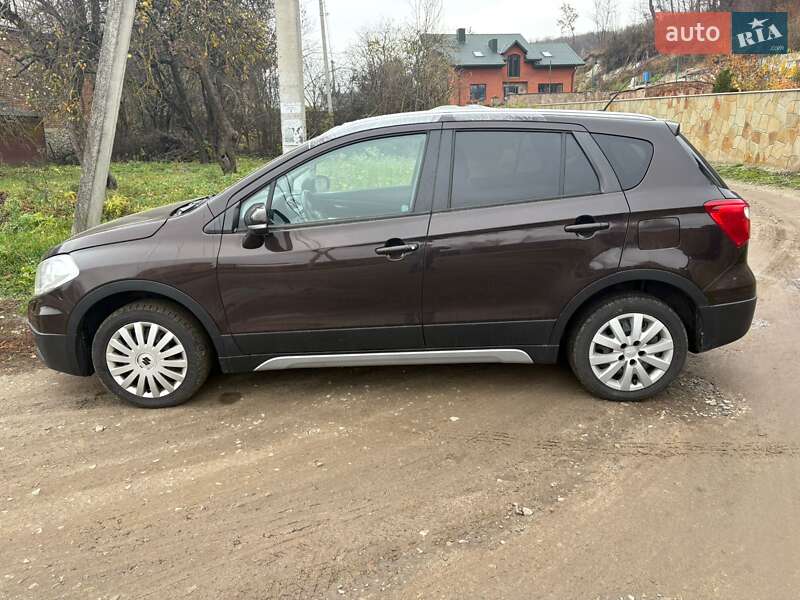 Внедорожник / Кроссовер Suzuki SX4 2013 в Тернополе фото 8 Внедорожник / Кроссовер Suzuki SX4 2013 в Тернополе