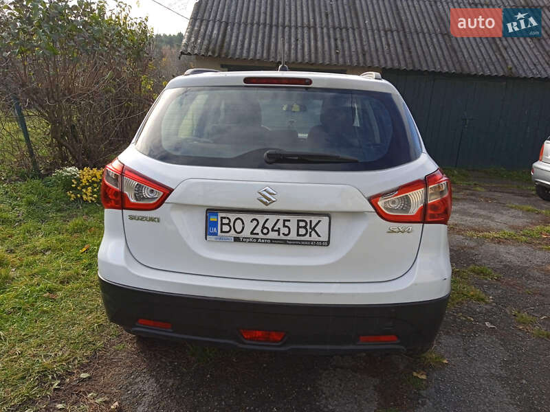 Внедорожник / Кроссовер Suzuki SX4 2017 в Тернополе фото 4 Внедорожник / Кроссовер Suzuki SX4 2017 в Тернополе