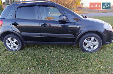 Позашляховик / Кросовер Suzuki SX4 2011 в Гусятині
