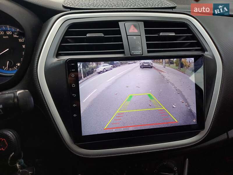 Внедорожник / Кроссовер Suzuki SX4 2014 в Вышгороде фото 5 Внедорожник / Кроссовер Suzuki SX4 2014 в Вышгороде