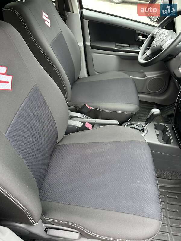 Внедорожник / Кроссовер Suzuki SX4 2013 в Киеве