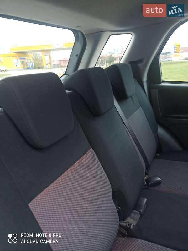 Хэтчбек Suzuki SX4 2007 в Бродах