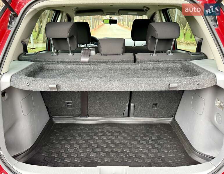 Позашляховик / Кросовер Suzuki SX4 2014 в Києві