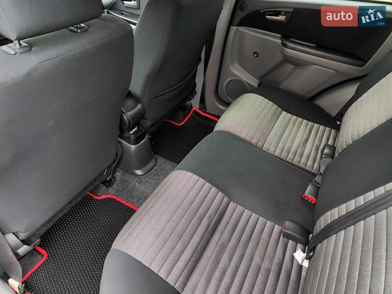 Хэтчбек Suzuki SX4 2009 в Киеве