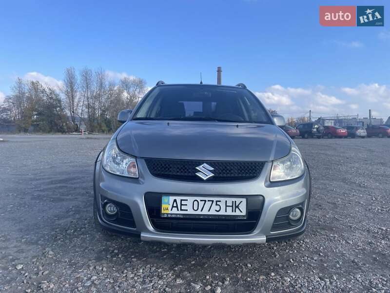 Позашляховик / Кросовер Suzuki SX4 2013 в Дніпрі фото 2 Позашляховик / Кросовер Suzuki SX4 2013 в Дніпрі