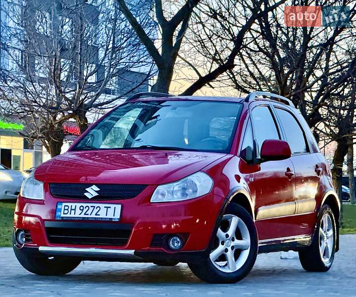 Позашляховик / Кросовер Suzuki SX4 2010 в Одесі