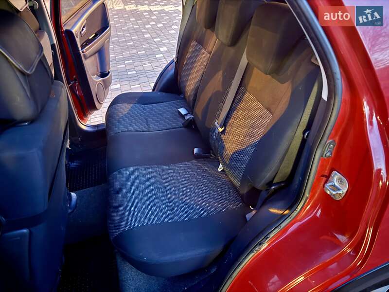 Позашляховик / Кросовер Suzuki SX4 2010 в Одесі