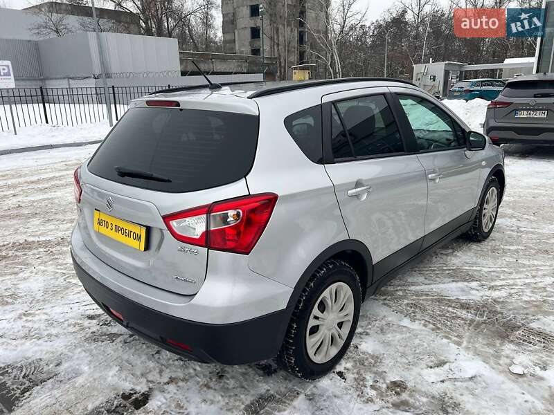 Внедорожник / Кроссовер Suzuki SX4 2019 в Полтаве