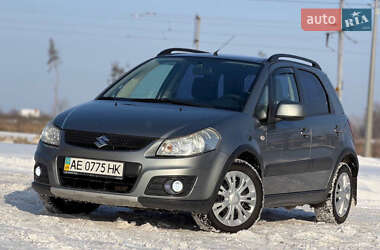 Позашляховик / Кросовер Suzuki SX4 2013 в Харкові