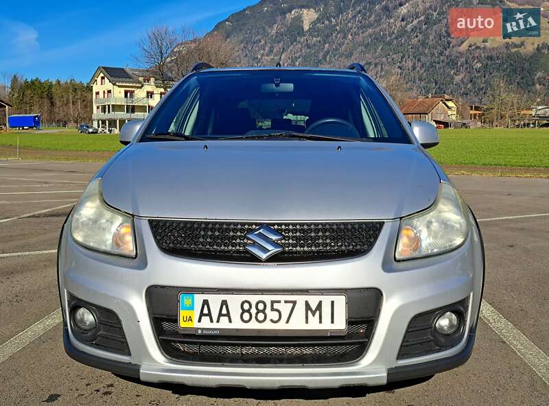 Внедорожник / Кроссовер Suzuki SX4 2012 в Киеве