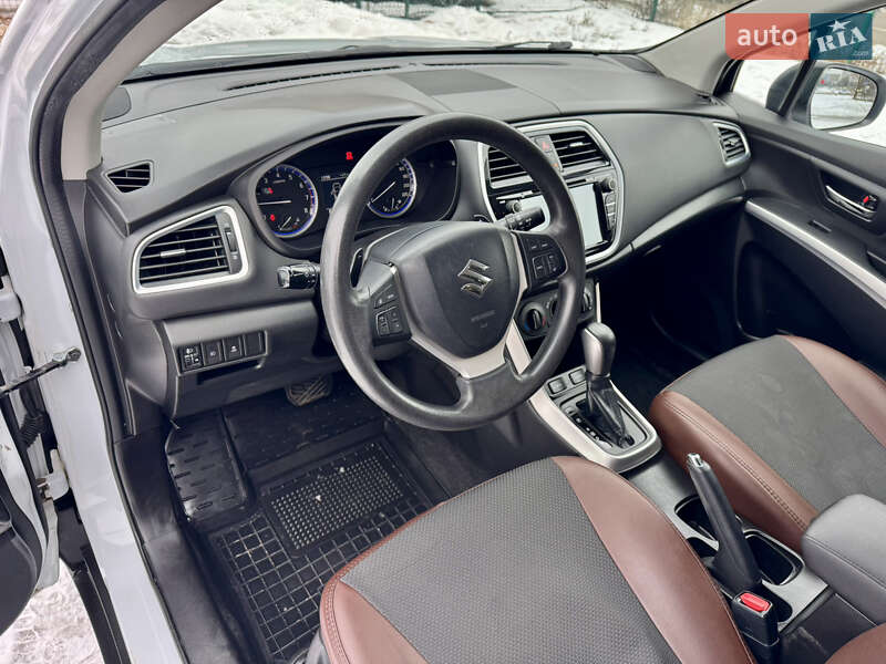 Внедорожник / Кроссовер Suzuki SX4 2017 в Киеве фото 48 Внедорожник / Кроссовер Suzuki SX4 2017 в Киеве