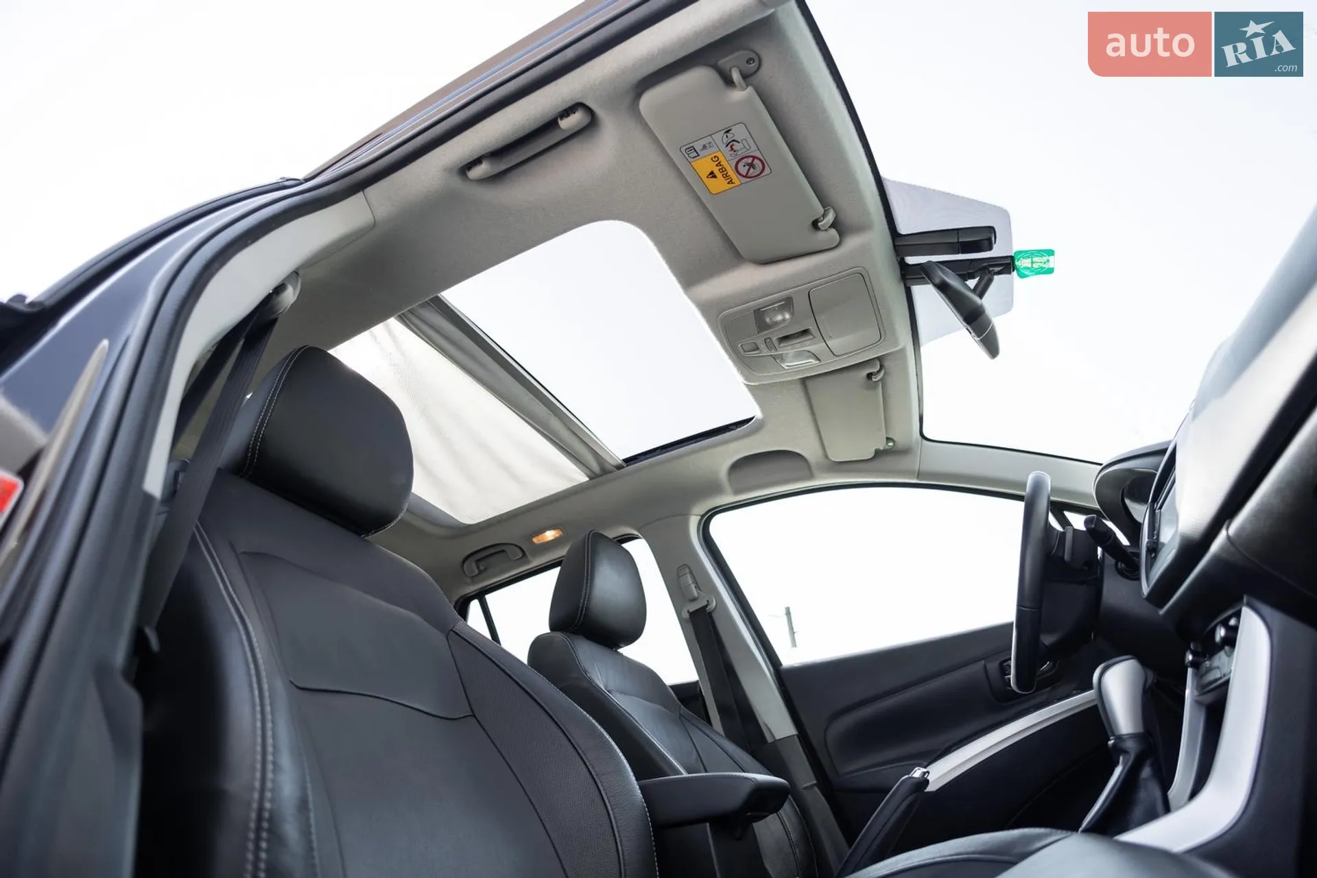 2013 Suzuki SX4 - мініатюра 19