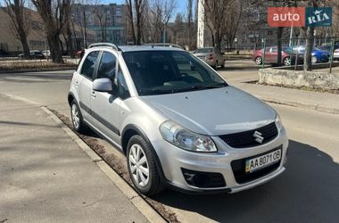 Внедорожник / Кроссовер Suzuki SX4 2013 в Киеве