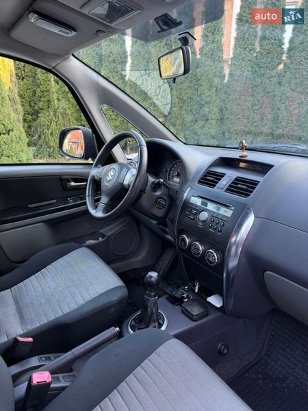 Хэтчбек Suzuki SX4 2008 в Львове