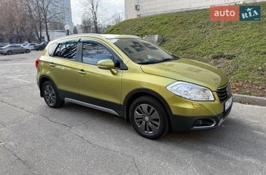 Внедорожник / Кроссовер Suzuki SX4 2013 в Киеве